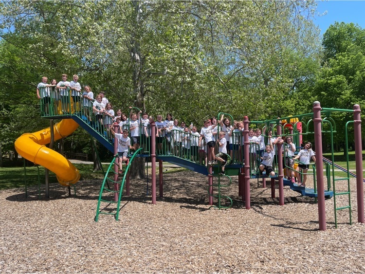 3rd graders enjoying the park